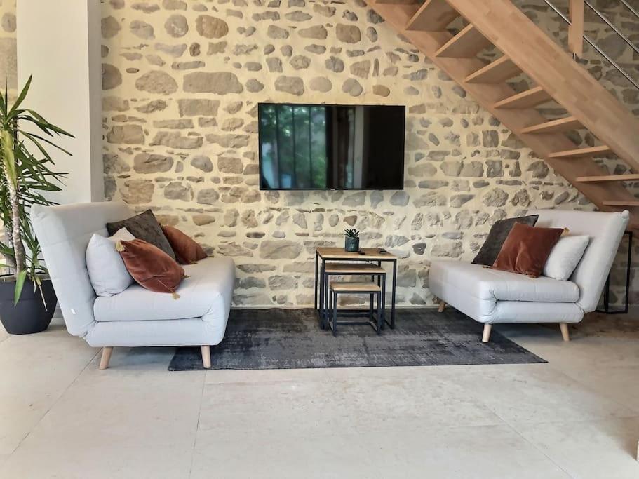 Charme Et Quietude Au Coeur Du Quartier Tiret Villa Amberieu-en-Bugey Bagian luar foto